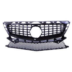 Grill a Mercedes CLS63 2011-2014 fekete panamericana GT kinézetű Mercedes CLS63 2011-2014 modellhez