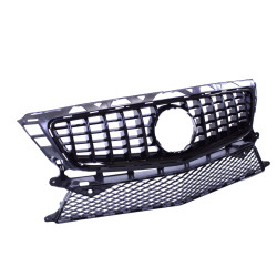 Grill a Mercedes CLS63 2011-2014 fekete panamericana GT kinézetű Mercedes CLS63 2011-2014 modellhez