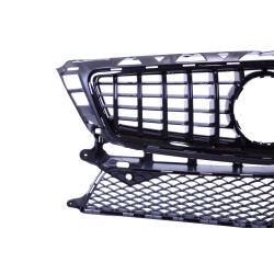 Grill a Mercedes CLS63 2011-2014 fekete panamericana GT kinézetű Mercedes CLS63 2011-2014 modellhez