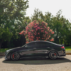 Stranski pragovi Mercedes-Benz CLA35/CLA45 C118 2019–2023, sijajno črni
