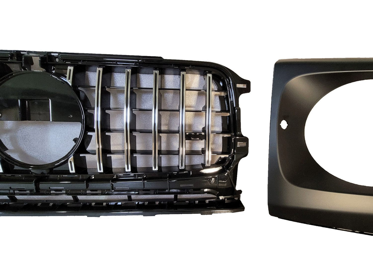 Grill compatible with Mercedes G class W463 with headlight covers gloss black chrome
